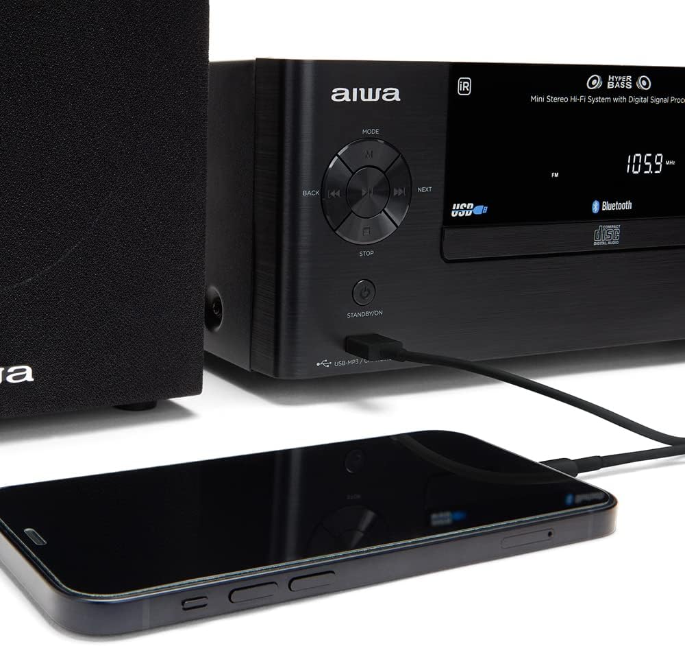 USB drive inserted into Aiwa MSBTU-500