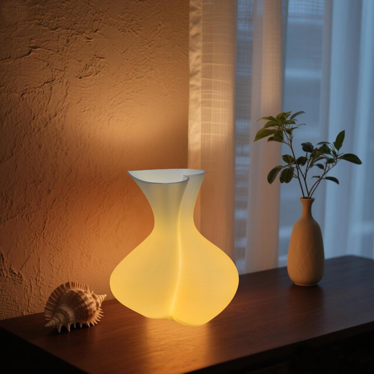 “Spiral Heart Vase Lamp - USB Portable Night Light, Soft Glow Bedroom Decor for Floral Displays, Romantic Gifts & Bedroom Accents”