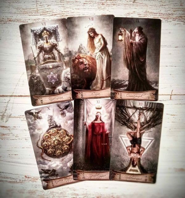 Image of Play New Heaven & Earth Tarot Cards in A Tin A 78-Card Game Deck Gilded Black (Limited Edition) 400 GSM Green Core Cardstock for Beginners (Design 10)