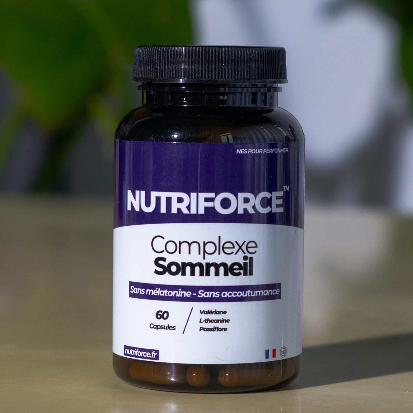 Schlaf-Komplex L-Theanin + Baldrian + Passionsblume – Einschlafen, Tiefschlaf & Erholung – Natürliche Beruhigung ohne Abhängigkeit – 100% Vegan – HACCP – 30 bis 60 Tage – Frankreich