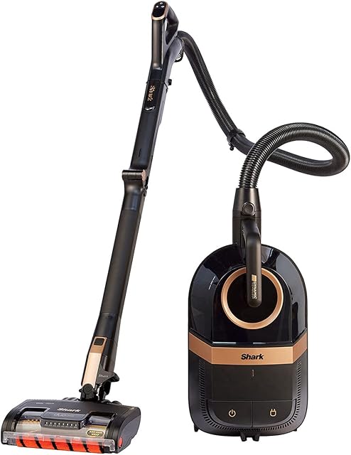 Shark Bagless Cylinder Vacuum Cleaner [CZ500UKT] Dynamic Technology, Anti Hair Wrap, DuoClean, Flexology, Pet Model, Black & Copper
