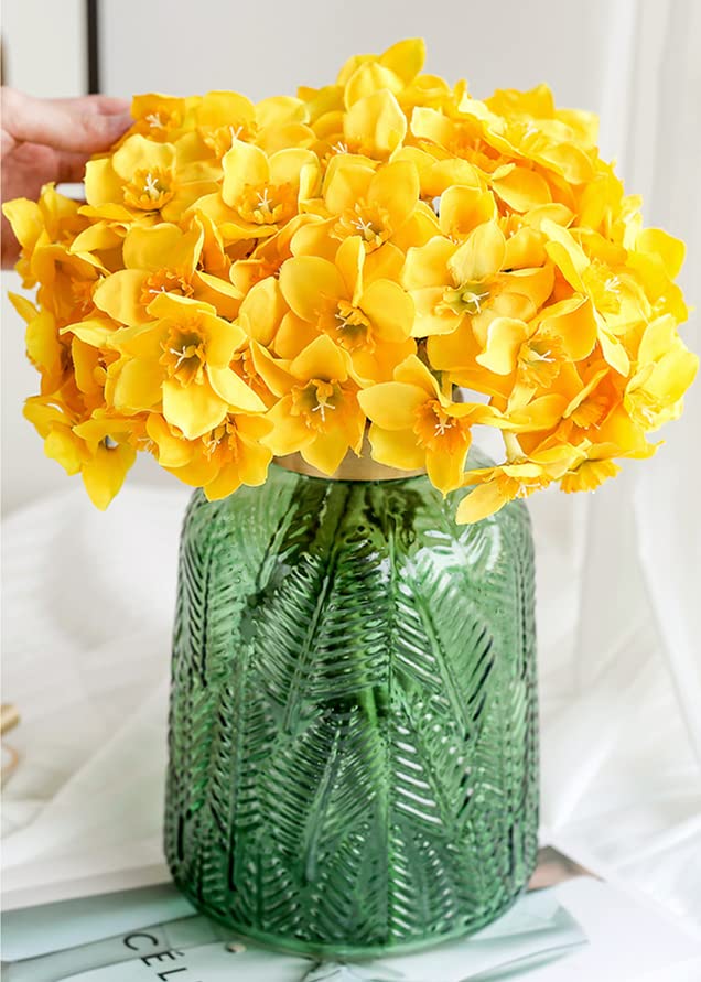 HUIKJI - Set di 8 narcisi artificiali, fiori finti, piante da esterni, resistenti ai raggi UV, piante da interni, da appendere, per casa, giardino