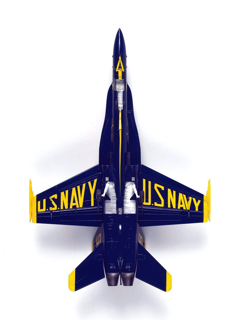 Amazon | アカデミー 1/72 F/A-18A ホーネット ブルー