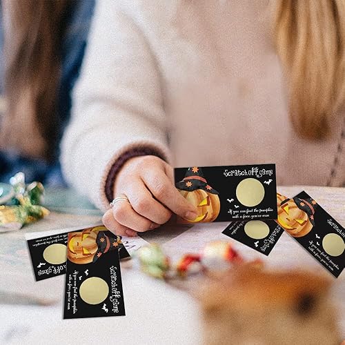 Miniatura 7 de REWIDPARTY Juego de cartas para raspar para fiesta de calabaza (32 piezas) Actividad divertida de Halloween para grupos, niños y adultos, juegos de