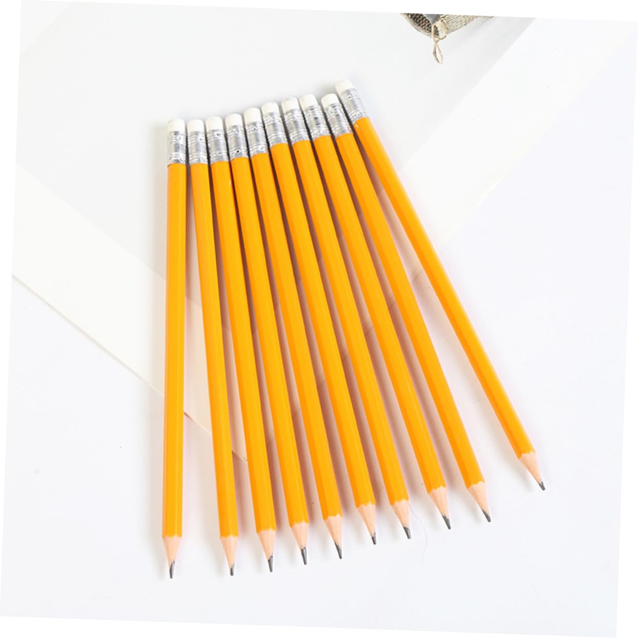Uonlytech 100 Matite in Legno Arancioni con Gommino, per Scrittura e Appunti, Uso in Aula e Ufficio, Confezione Pratica per Studenti e Insegnanti