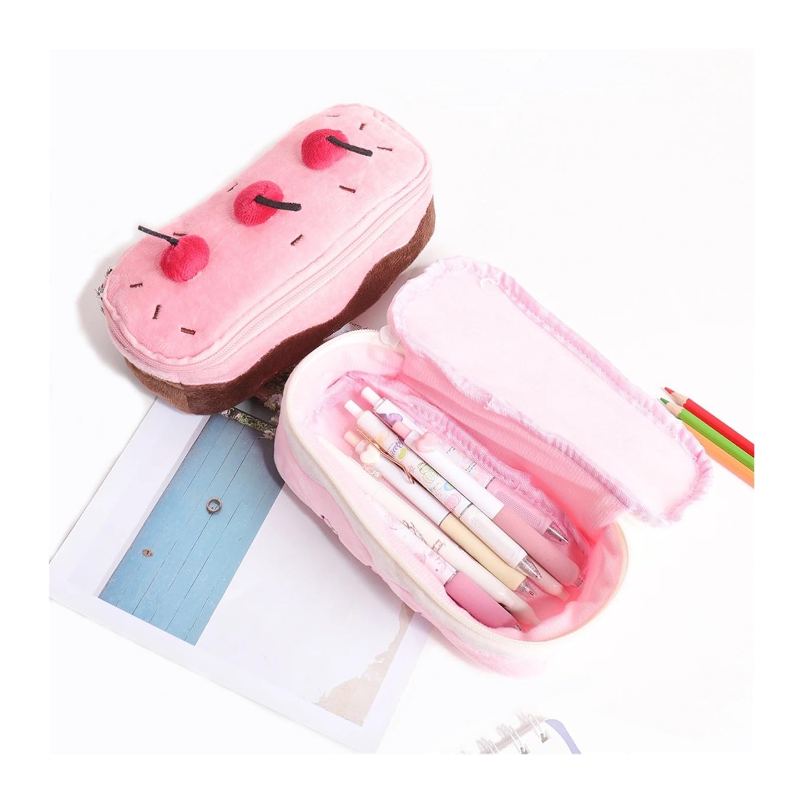 Borsa portapenne in peluche con ciliegia for l'ufficio scolastico | Grande capacità, design for torte, decorazione multifunzionale e carina(Black)