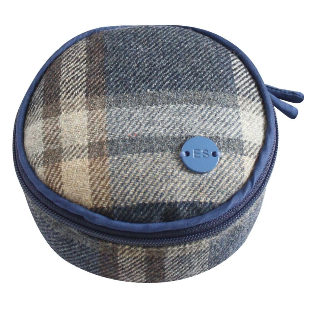 Earth Squared Tantallon Blue Tweed Jewellery Travel Pouch Case – Wool Blend Fabric With Soft Lining – Compact Travel Jewellery Box For Rings, Earrings & Necklaces – 10 × 10 × 5 Cm (Tantallon Blue)