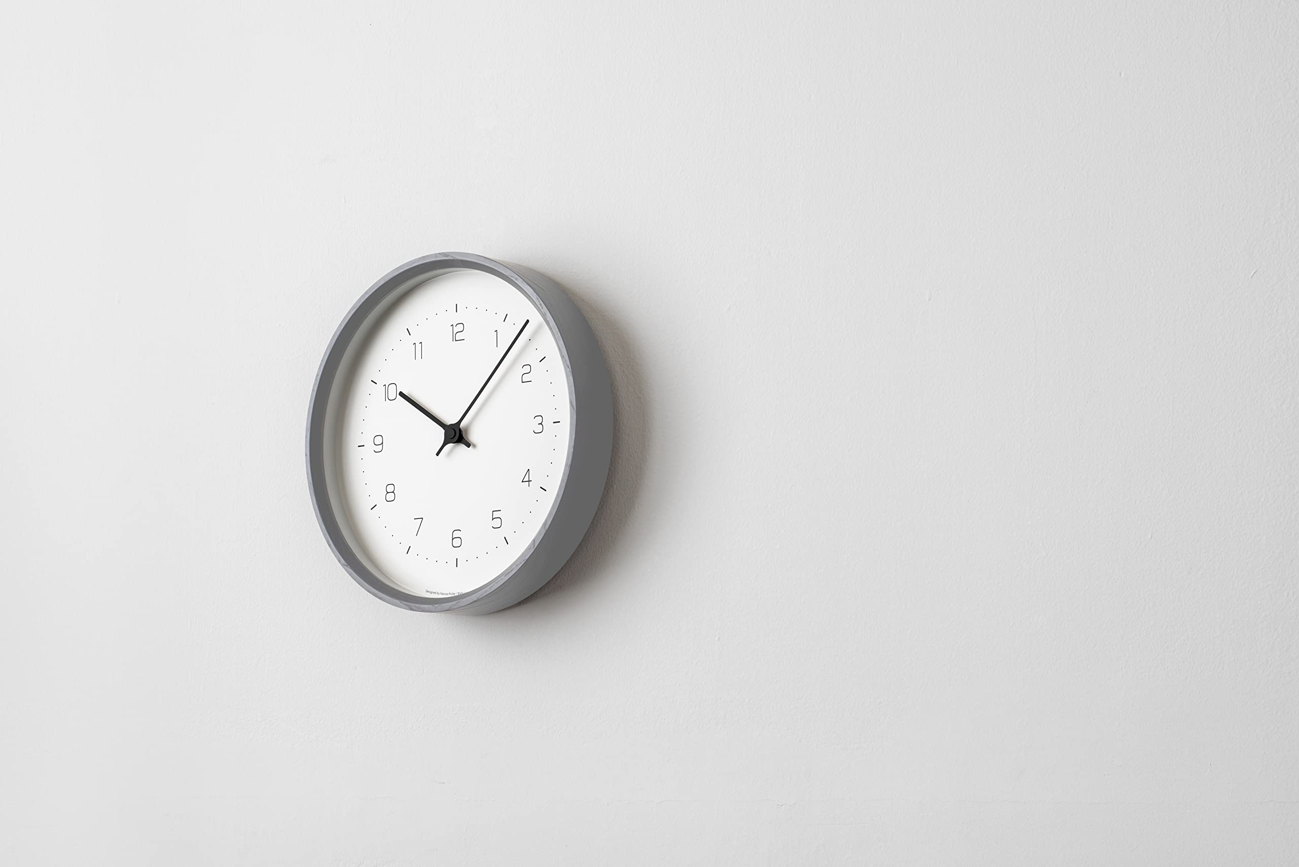 wall NEUT clock 掛け時計 レムノス アナログ 木枠 ニュート