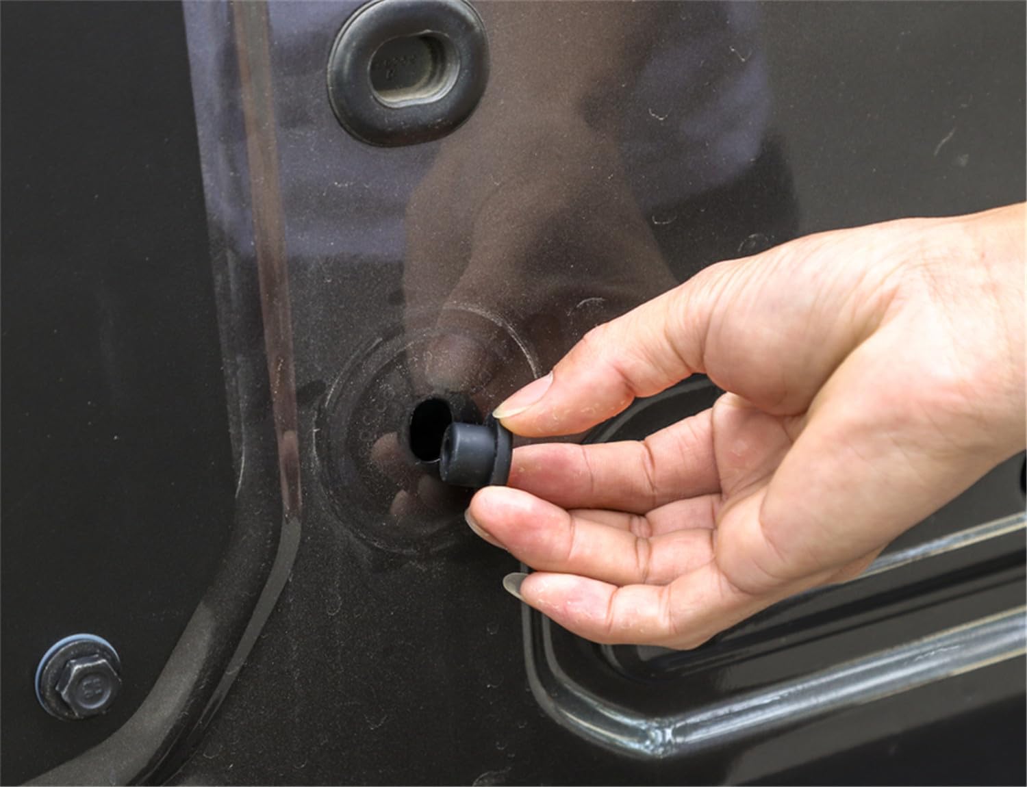 for Wrangler JL 2018-2024 Tailgate Rubber Plugs Set Tramp Stamp Tire Carrier Delete Removable Snug Rubber Accessories 3-Pack