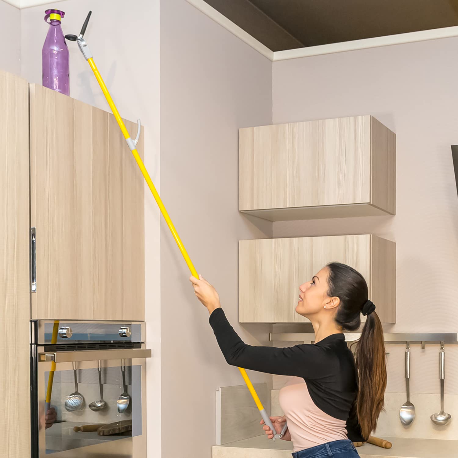La zappa Pinza multiuso per scaffali prendi oggetti con doppia chela in gomma h 158 cm