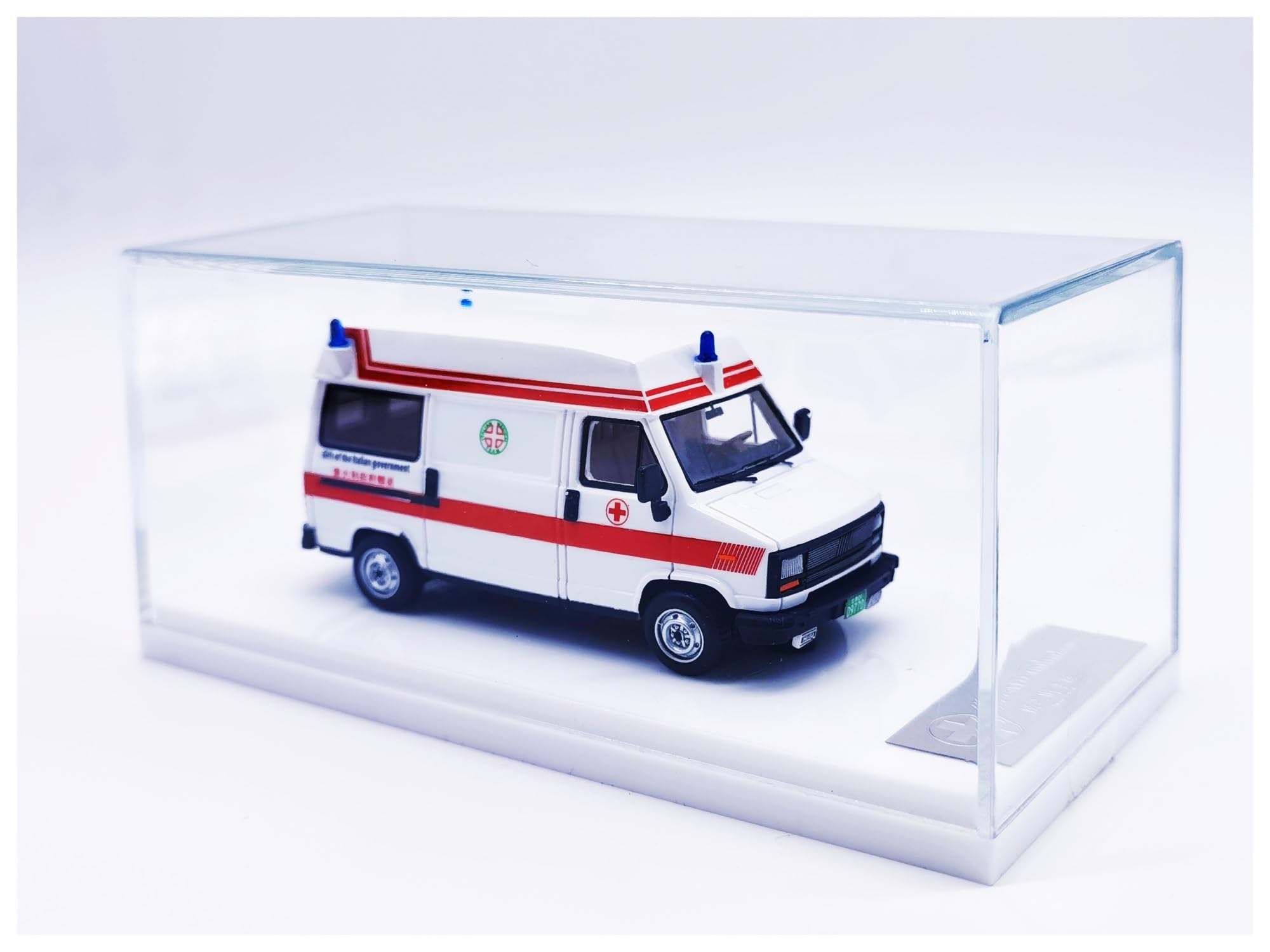 Metallo Scala Replica 1 64 Per Fiat Ducato Ambulanza Modello Di Auto In Resina Metallo Collezione Veicoli Classici Per Adulti Hobby Veicoli Giochi Set