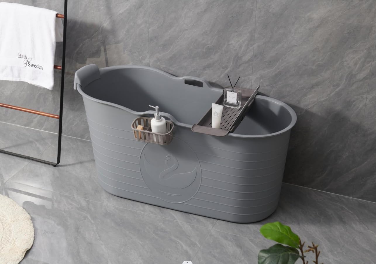 Mobile Badewanne für Erwachsene XL, Ideal für das kleines Badezimmer, 123 * 55.5 * 63cm, Stylisch und Stimmungsvoll (Weiss mit graue Kissen)