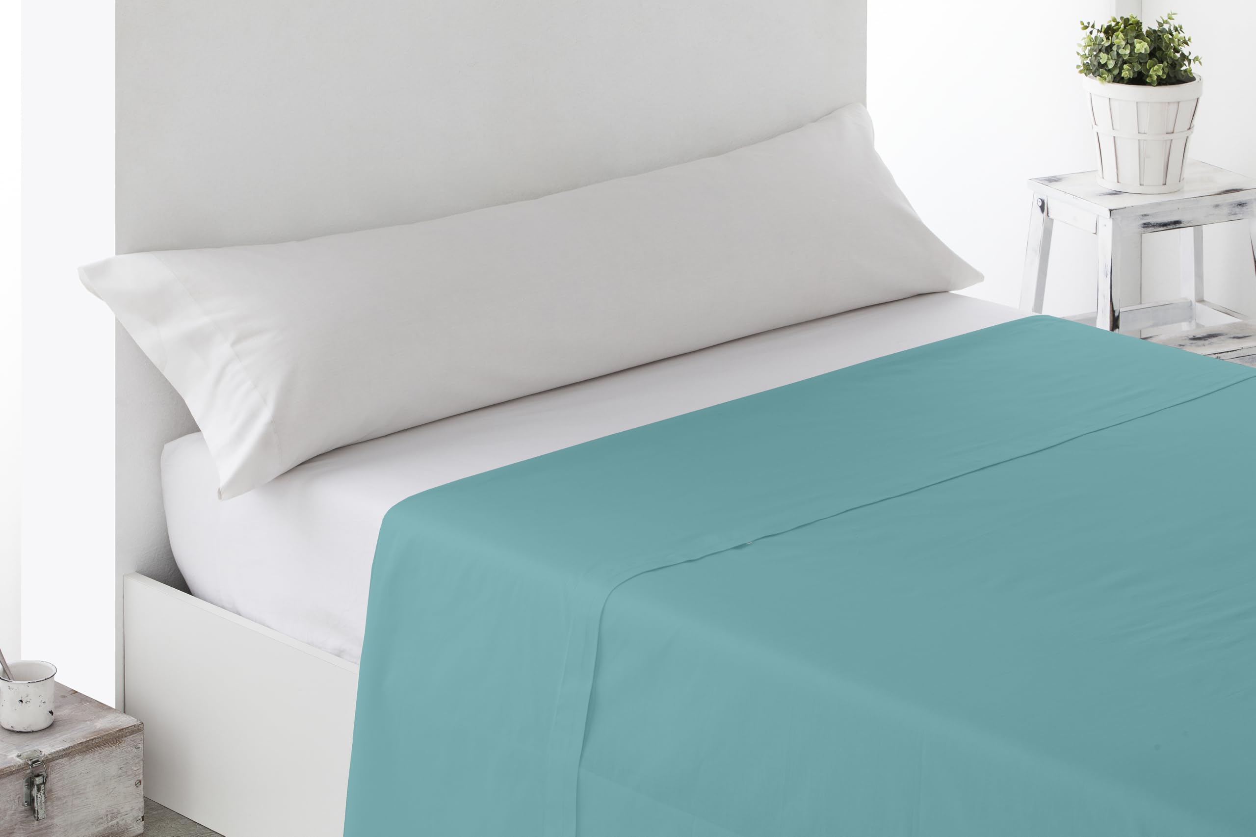 Miracle Home. Top Sheet Soft and Comfortable, 100% Brushed Microfibre, Wrinkle-Free and Anti-Peeling. 210 x 270 cm. Bed 135 cm. Light Aqua Green