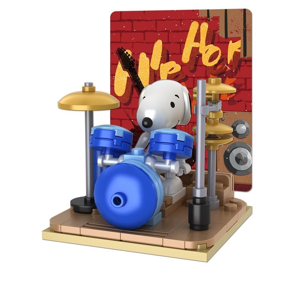 Amazon.com: BlueBrixx Pro 107361 Snoopy Plays Drum Kit Made of
