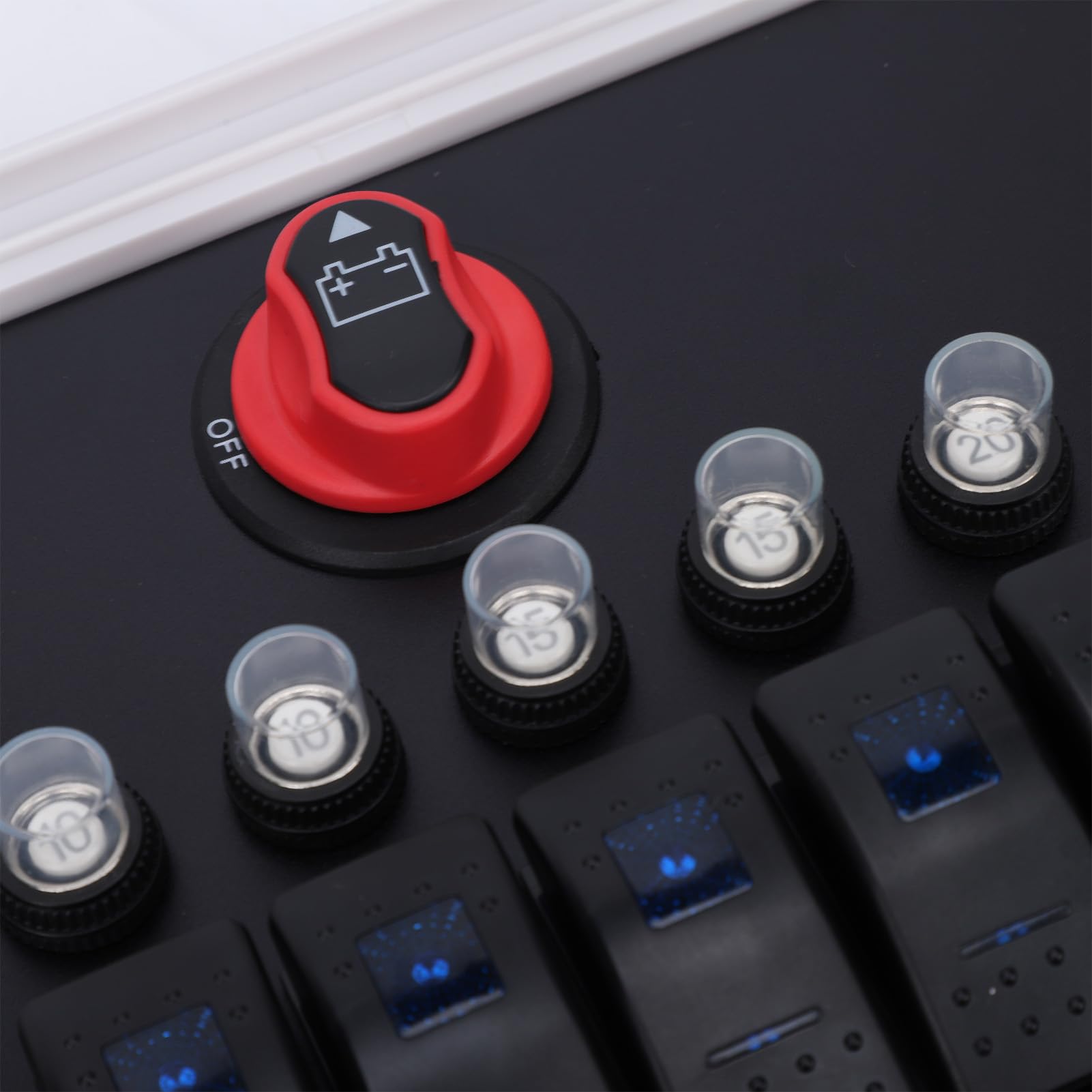 Wodoodporna Skrzynka Przełączników Kołyskowych, 5-krotny Morski Panel Przełączników Kołyskowych z Woltomierzem, Podwójna ładowarka USB, Gniazdo Zapalniczki, do Samochodu