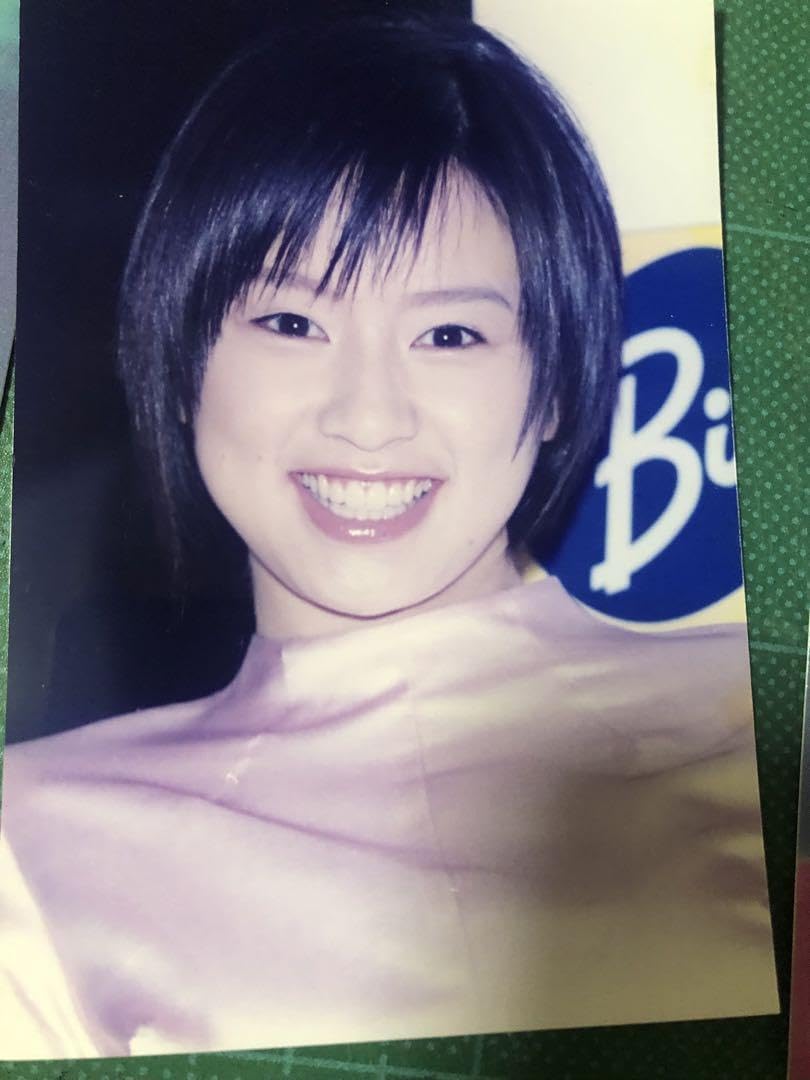 Amazon.co.jp: レア鈴木亜美 写真まとめて8枚+シール アミーゴ : おもちゃ