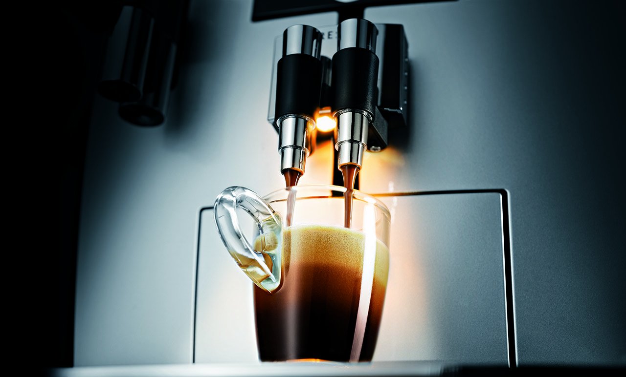 Jura Impressa J9.3 One Touch TFT autonome entièrement automatique Machine à expresso 2,1 l 16 tasses Argenté