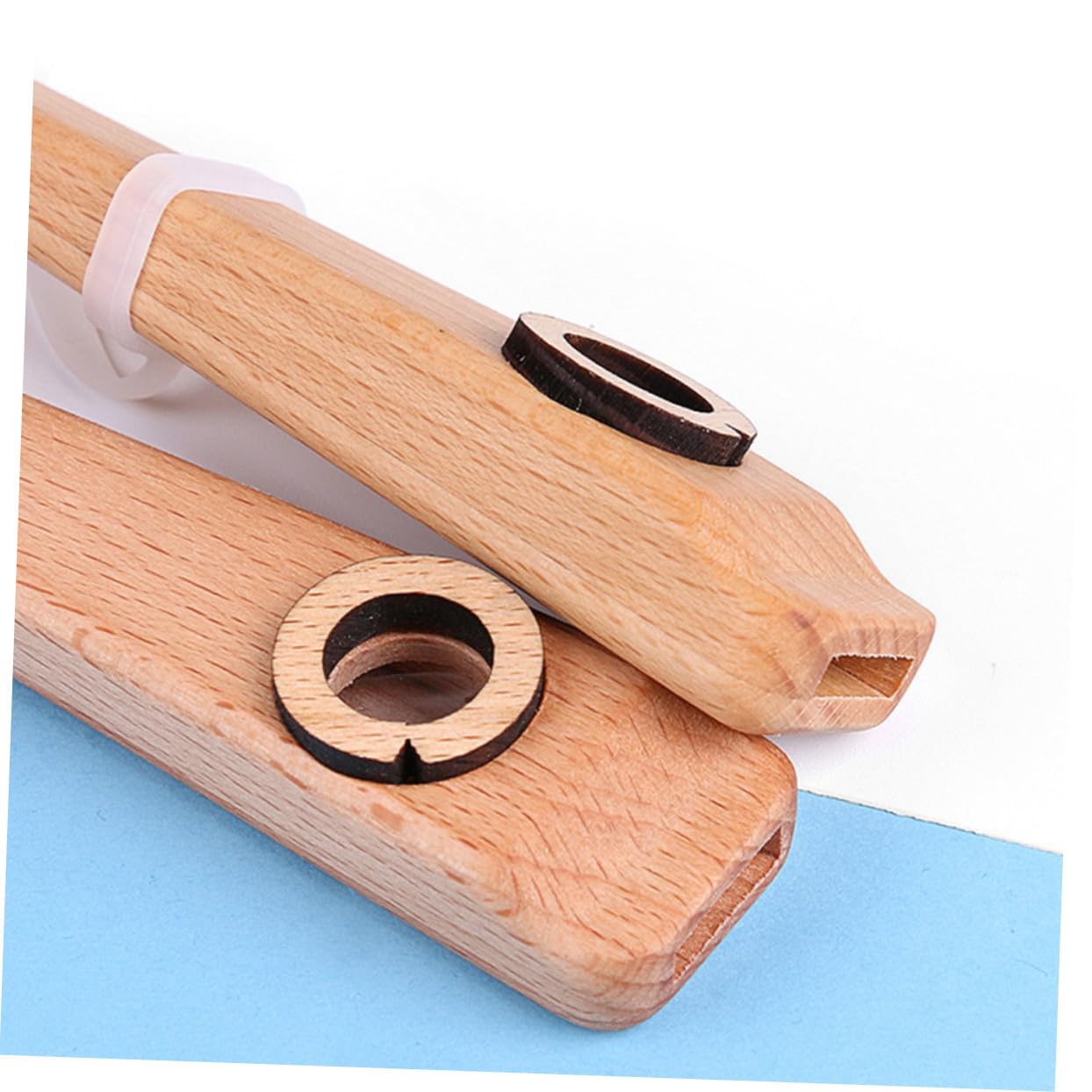 Hemobllo Kazoo Profesional de Madera Pulida Compacto y Portátil Instrumento Fácil de Tocar para Acompañar Guitarra Ukelele Violín y Piano para Iniciación Musical y Entretenimiento