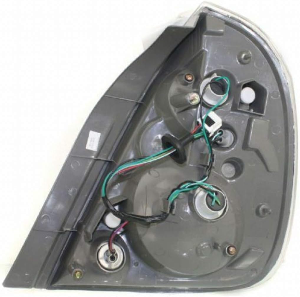 For Nissan Altima Tail Light 2006 Rear Driver Side SE-R w/Black rim For NI2800169 | 26555-ZB725