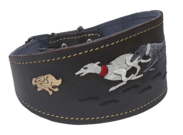 Foto 2 de 4 de Tiendas LGP - Collar para Perros Galgos de Piel Flor con Detalle de Galgos Bordado, 7 x 48 cm. Color Marrón