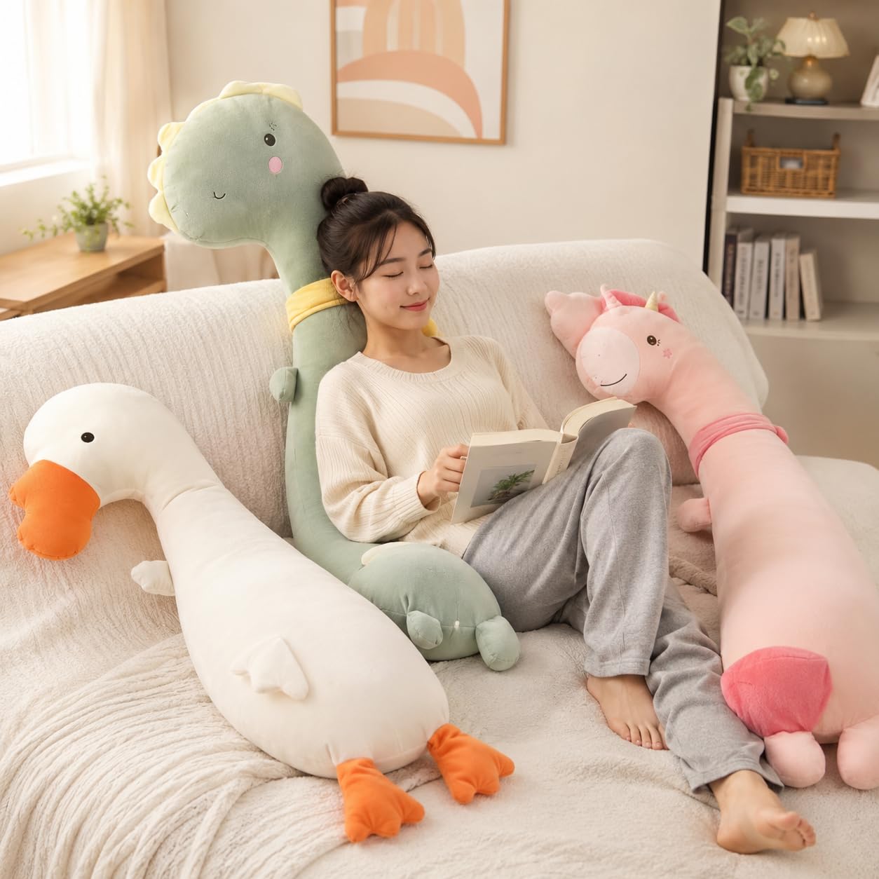 AMOSIJOY Riesen Gans Kuscheltier 100-160cm, Langes Seitenschläferkissen Plüschtier, Kawaii Körperkissen Schlafkissen, Weiches Ente Stofftier Sofa Deko, Geschenk für Mädchen Erwachsene (B,130cm)