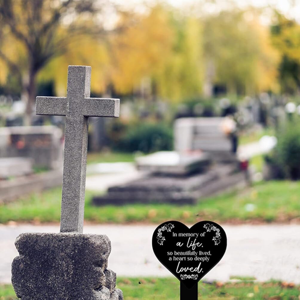 VANZACK 2pcs Heart-Shaped Acrylic Grave Stake Decoration Lawn Memorial Markers for Cemetery Rustic Memorial Decor for Courtyard Garden Thoughtful Remembrance for Loved
