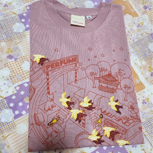 Amazon.co.jp: Perfume 2008年 武道館ライブ PTA FC限定 Tシャツ