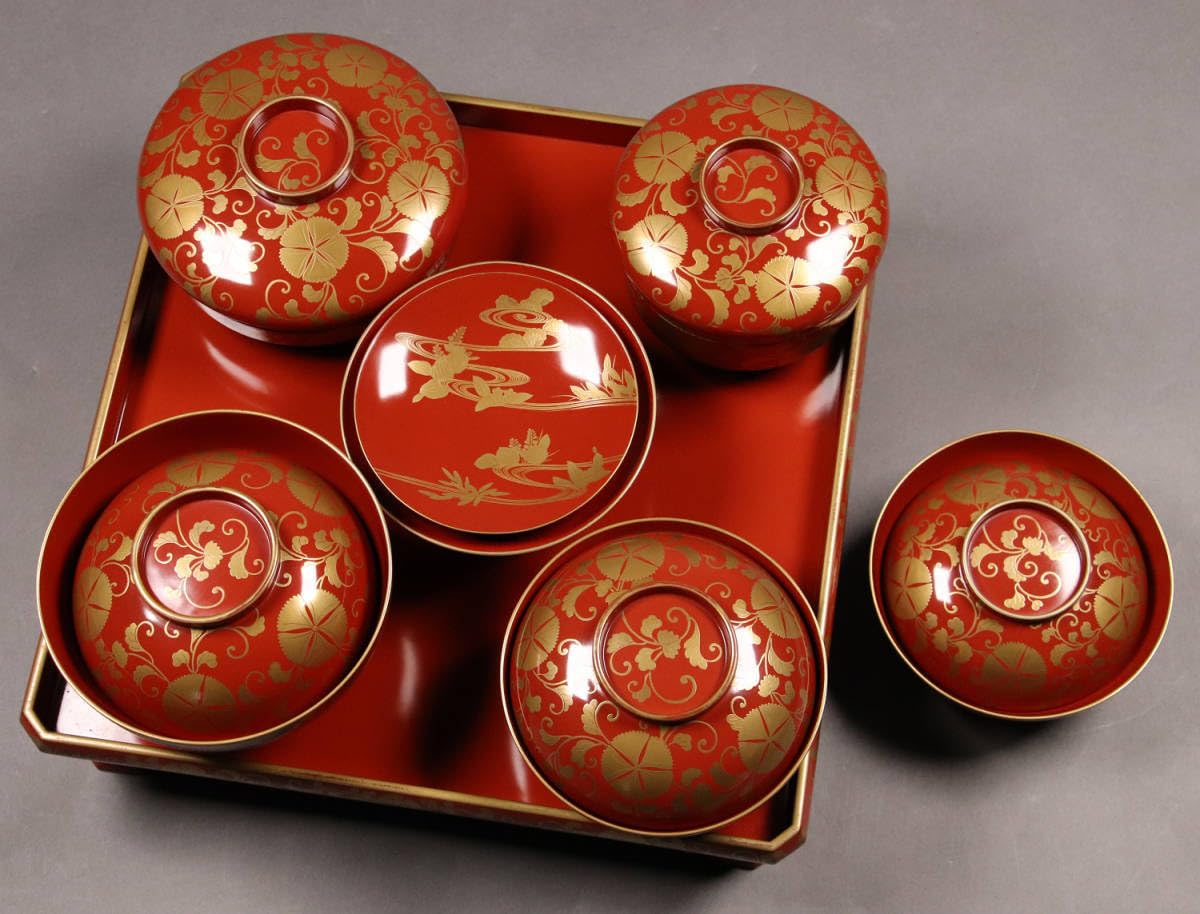 Amazon.co.jp: M456花唐草金蒔絵時代木製朱塗御膳セット七点一式木製 