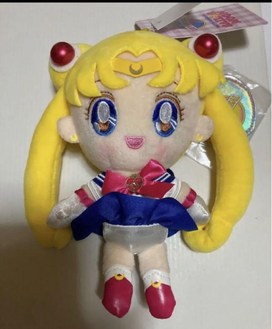 ユニバ　USJ セーラームーン　ぬいぐるみキーチェーン　うさぎ　新品タグ付き ユニバ USJ セーラームーン ぬいぐるみキーチェーン うさぎ 新品