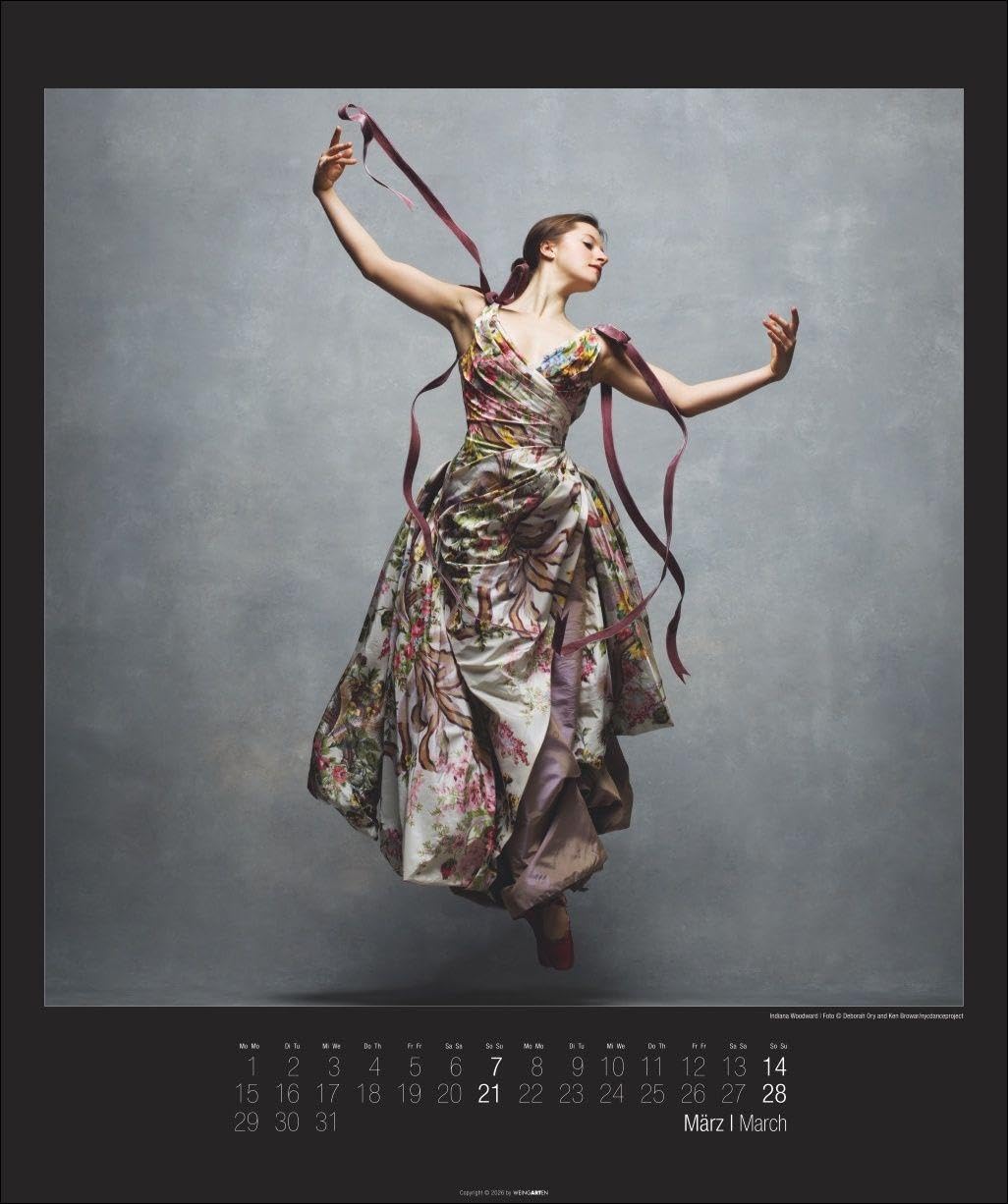 The Art of Movement Kalender 2027: Kunst und Mode vereint in faszinierenden Tanz-Bildern, die Anmut und Haute Couture verbinden. Großer Wandkalender im Hochformat 46 x 55 cm