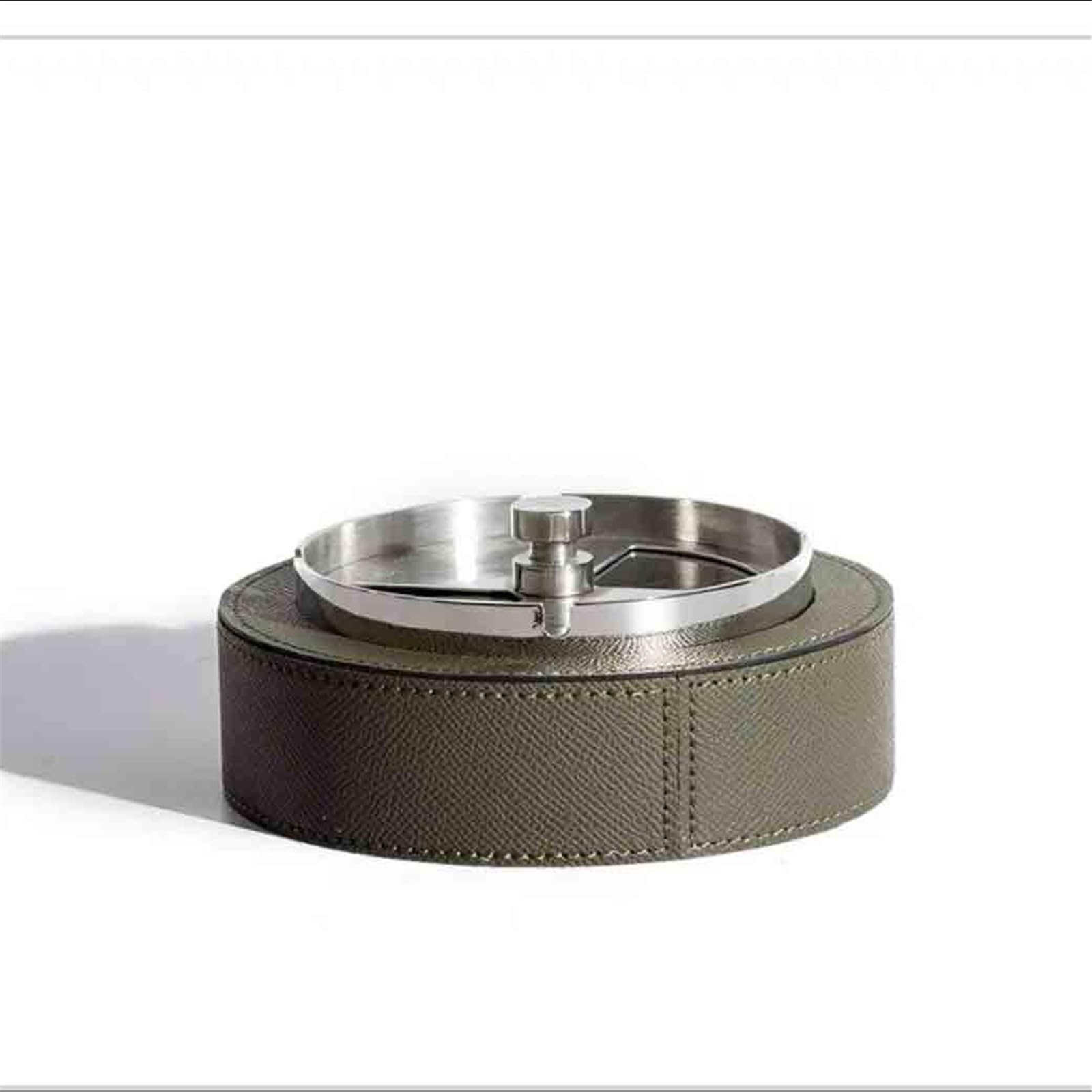 Cigarettes Ashtrays Leather Stainless Steel Ashtray for Decoration Hotel(Green)