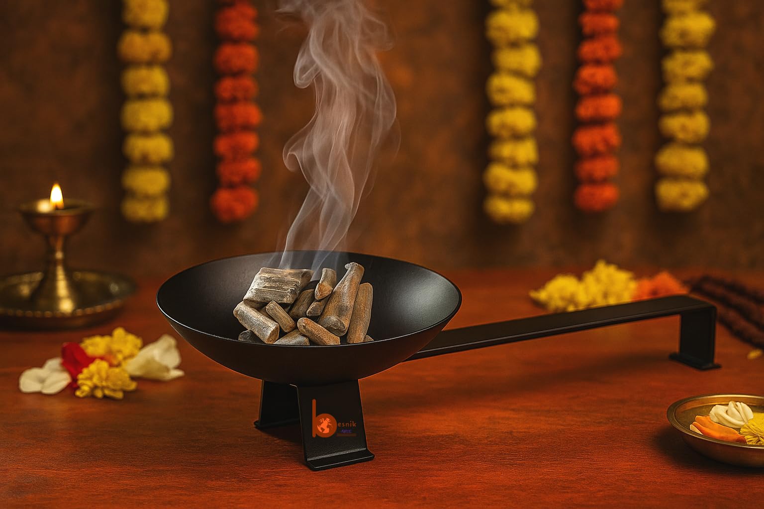 Besnik Arts Metal Charcoal Incense Burner, Dhoop Dani, Bakhoor Burner,Loban  Burner, Sambrani Dhoop with Handle for Home Decor,Temples,Offices Prayer