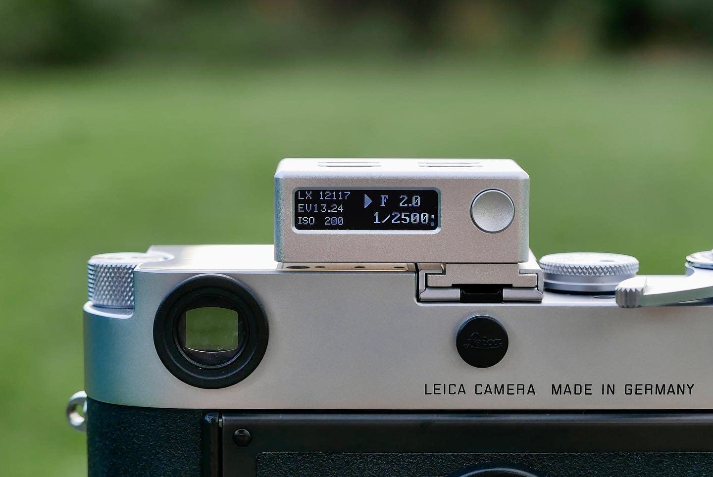 Amazon | KEKS 露出計 LIGHT METER KM02 シルバー ホットシュー 充電式