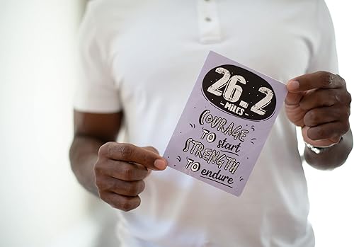 Miniatura 4 de Felicitaciones por terminar una tarjeta de felicitación de maratón  26.2 Millas  Inspirado en correr
