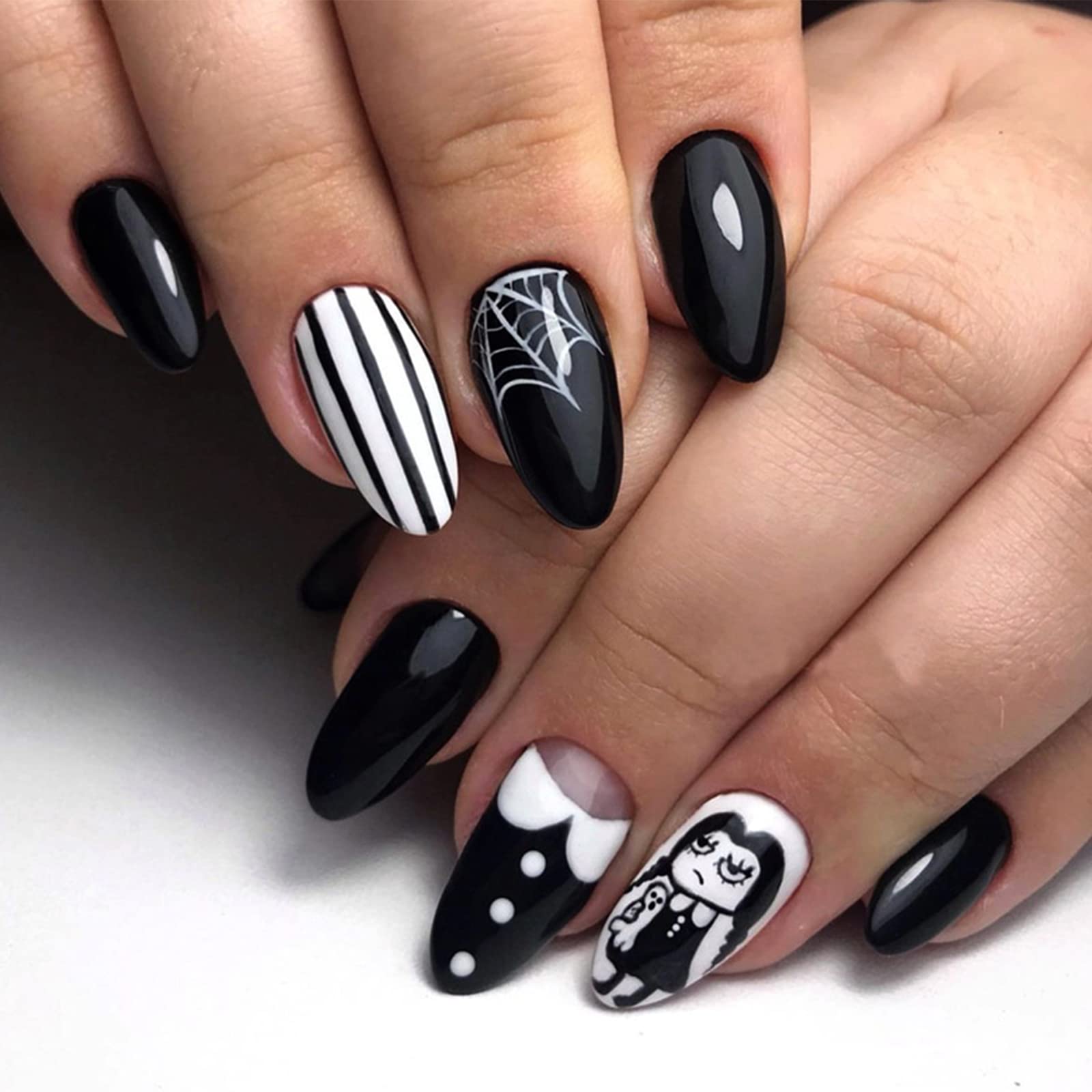 Amazon.com: QINGGE Halloween Press on Nails Short Length Stiletto Fake Nails  with White Spider Web Ghost Face Black Lines Design Glossy Acrylic Nails  Stick on Nails Tips Glue on Nails False Nails