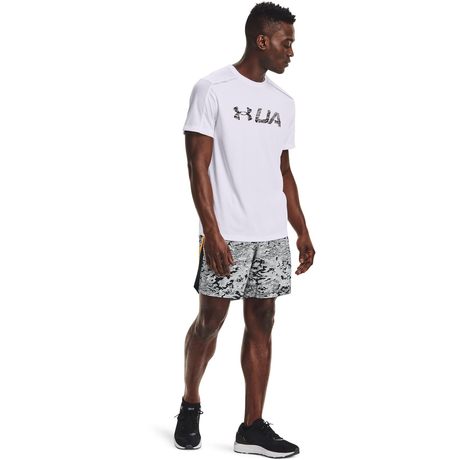 Under Armour Short Launch oob