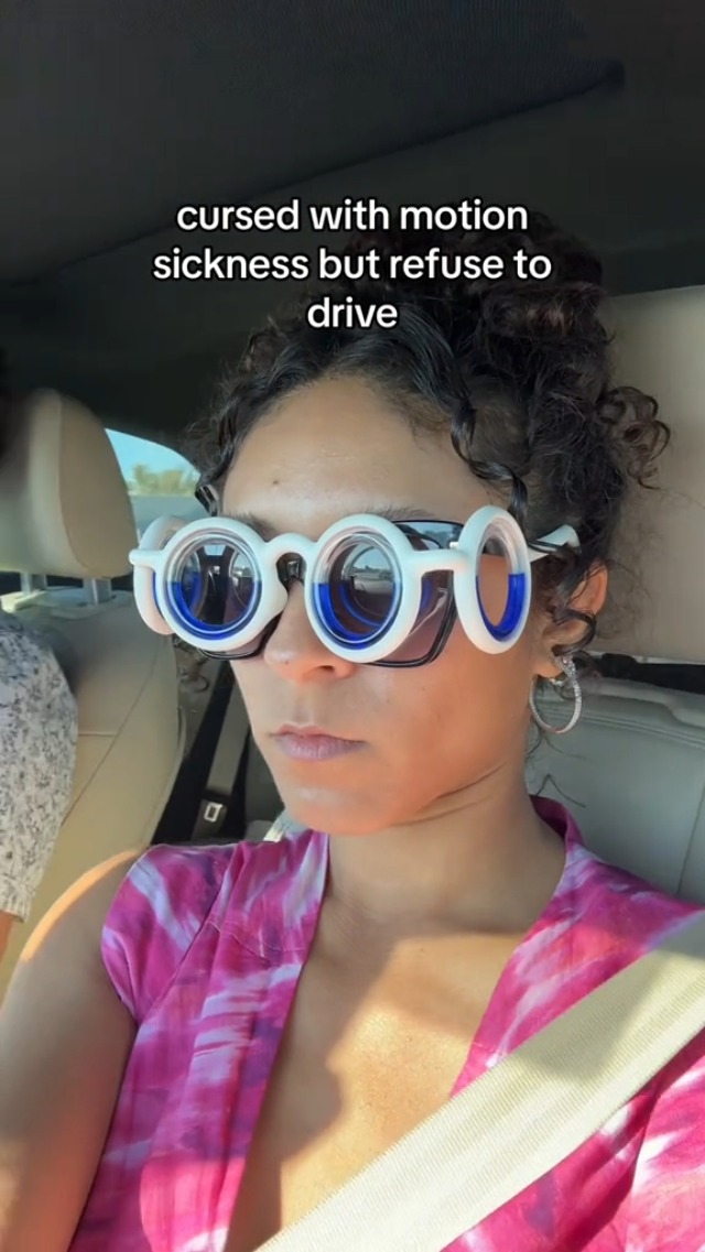 Hion Motion Sickness Glasses,Relieve Carsickness Airsickness Seasickness Ultra-Light Portable Nausea Vertigo Glasses, No Lens Liquid for Adults or Kids-2Pairs : Health & Household