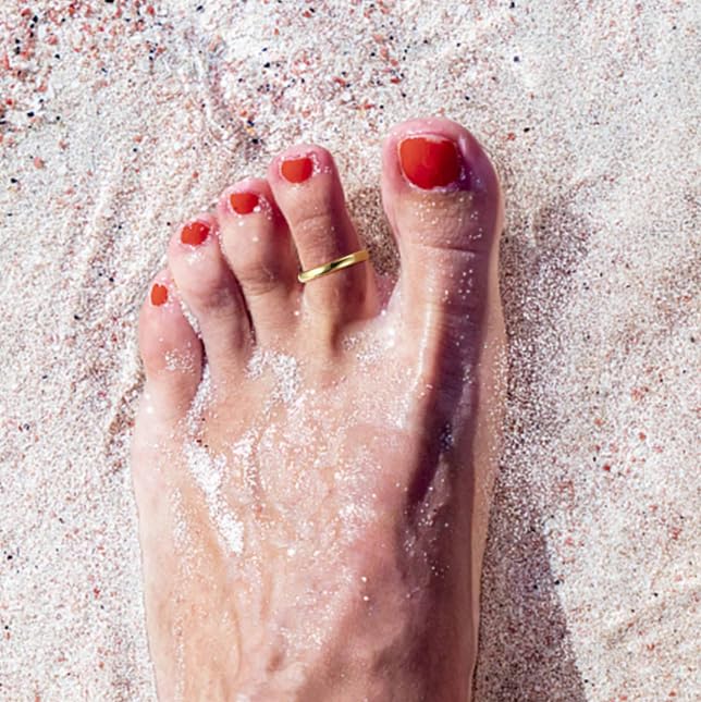 HAIAISO 14K Gold Plated Toe Rings for Women Adjustable Toe Ring Open Band Toe Ring Summer Beach Foot Jewelry