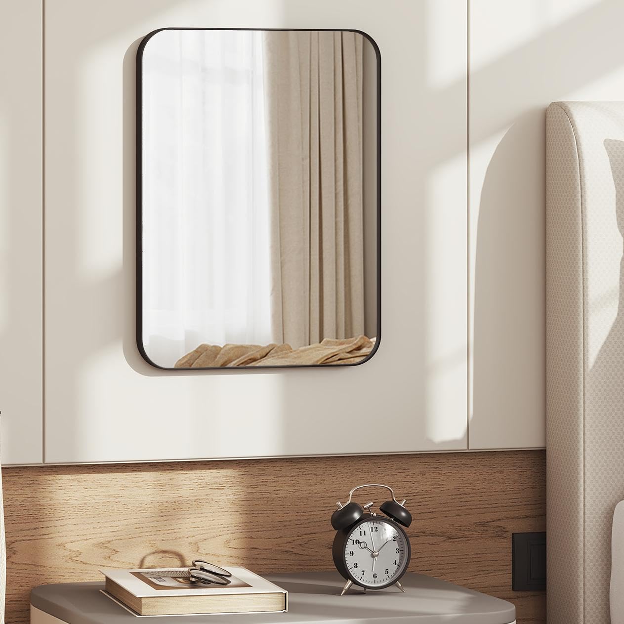 WOLTU Wandspiegel mit Metall Rahmen & Abgerundeten Ecken, Schminkspiegel, Badezimmerspiegel zum Aufhängen, modern für Badezimmer Flur Schlafzimmer Wohnzimmer, 40 x 30 cm, Deko Spiegel rechteckig