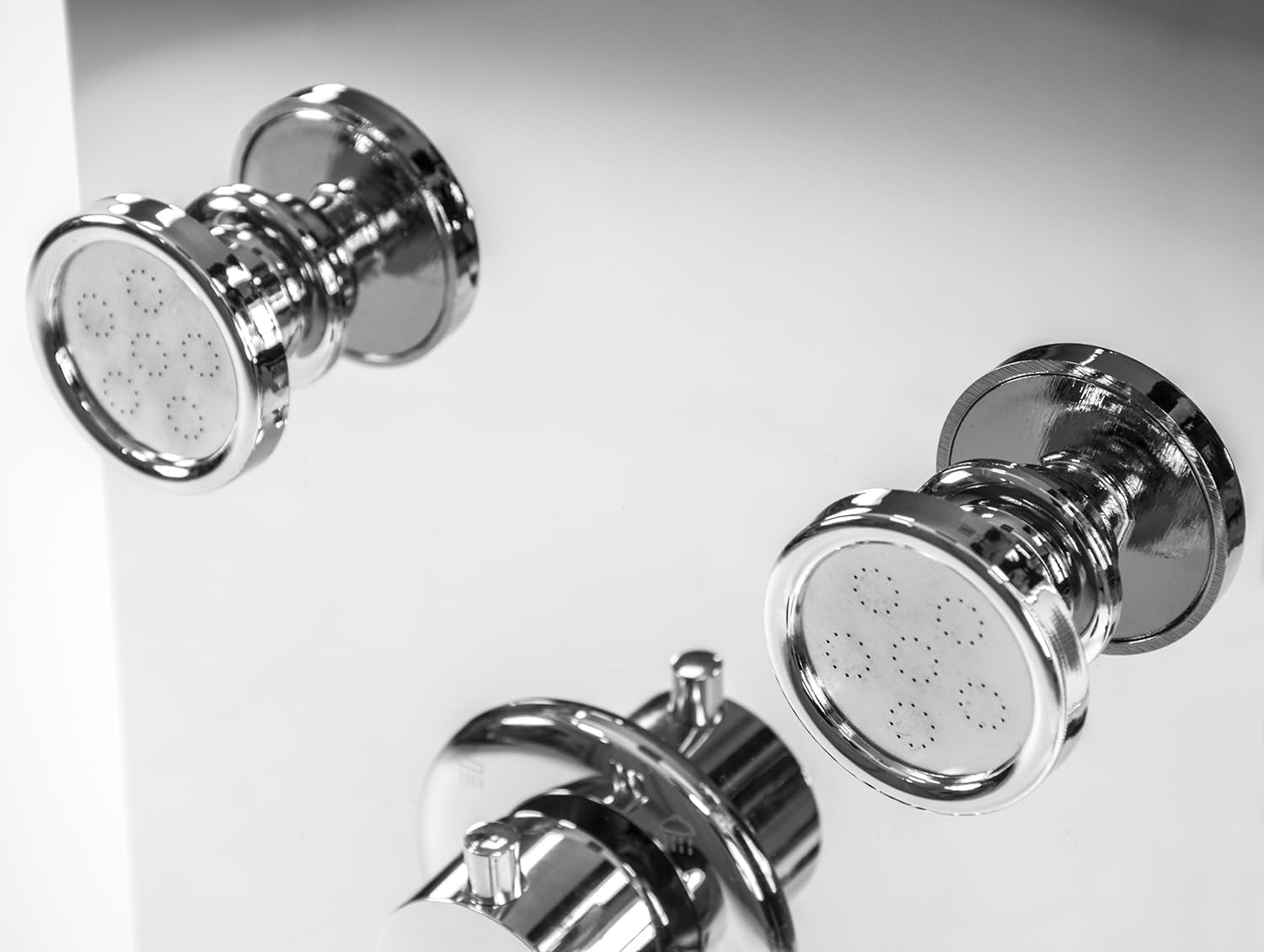 ZOLTA Panel Prysznicowy z Hydromasażem – Zestaw Prysznicowy z Baterią, Deszczownicą i Wylewką, Nowoczesny Panel Natryskowy do Łazienki, Komfortowa Kąpiel SPA w Domu