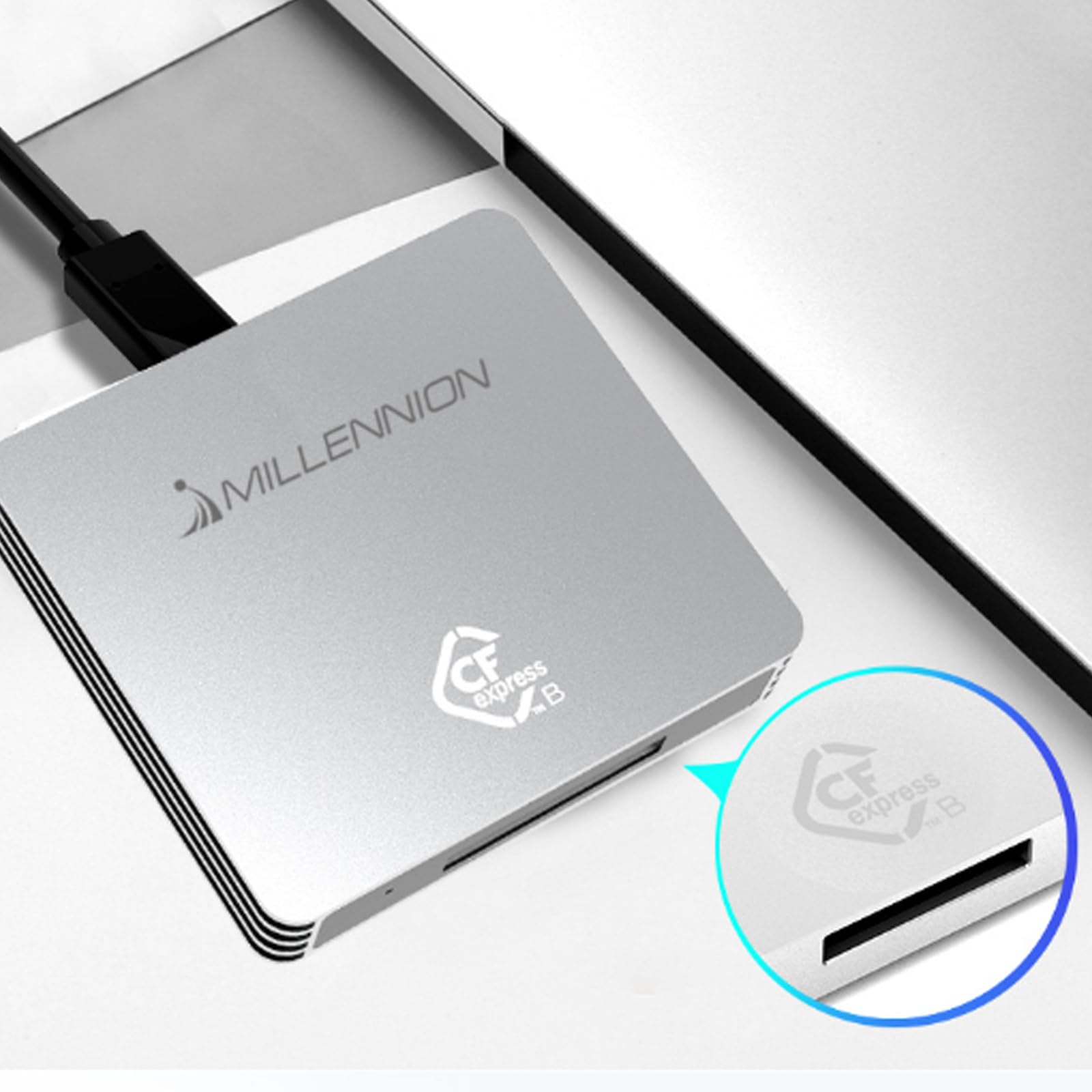 Lecteurs de cartes plus rapides USB3.1 Express Card Reader pour transfert de fichiers sans interruption Interfaces USB 3.1