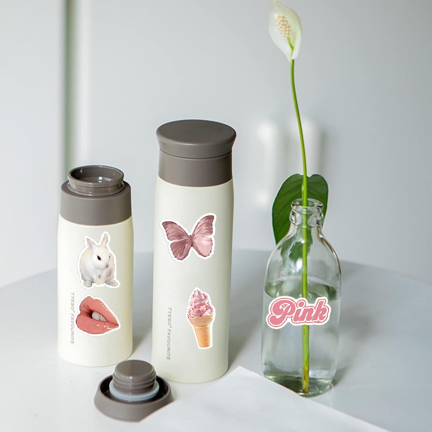 70枚 韓国ステッカー セット 可愛い ピンクシール おしゃれ 女の子ステッカー防水 ステッカーDIYスーツケースステッカー スノーボード、スーツケース、ギター、車 バイク 、ヘルメット、パソコン 携帯ノート ステッカー