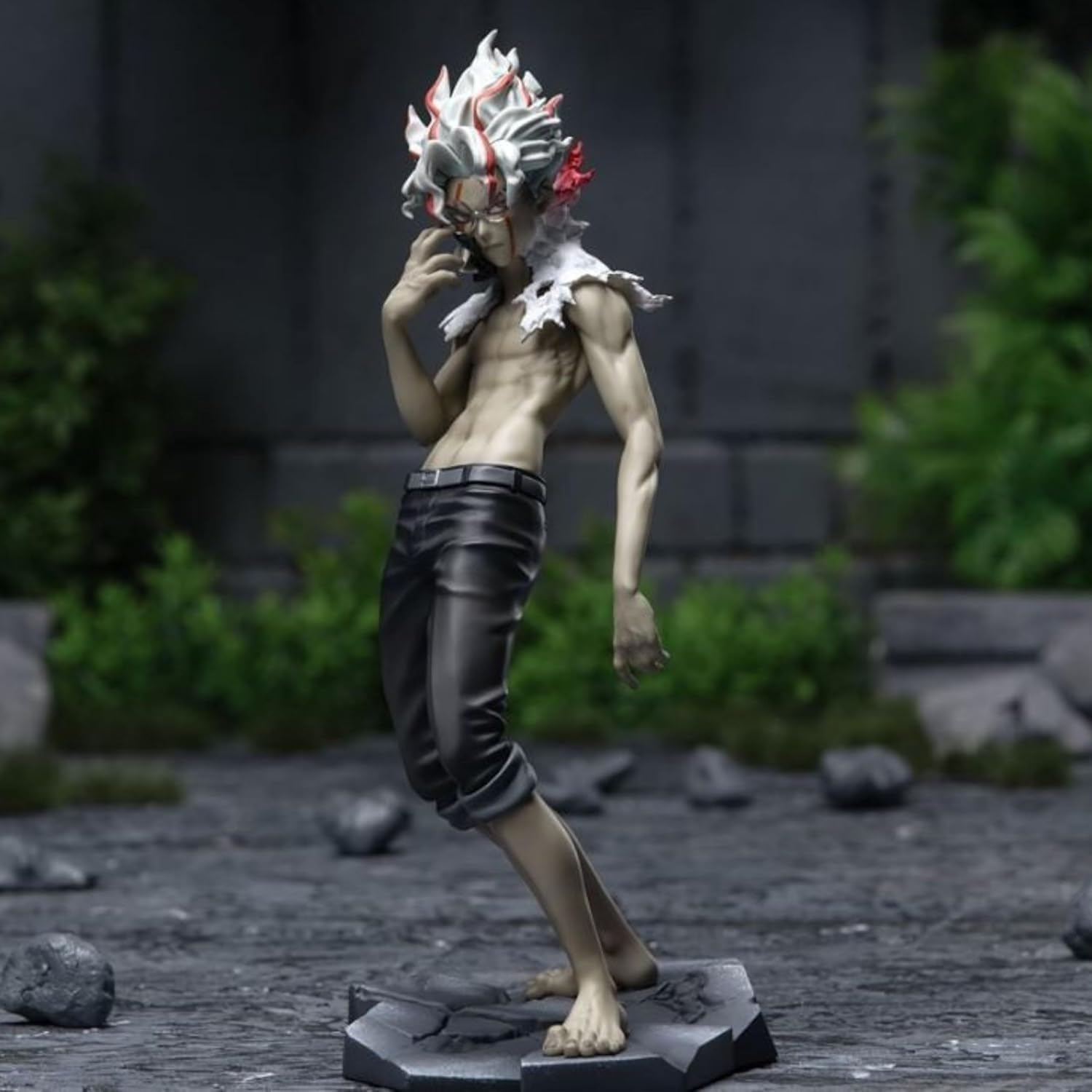 ダンダダン luminasta オカルン 変身 ver2 5個 Amazon.co.jp: オカルン フィギュア 「ダンダダン」 Luminasta