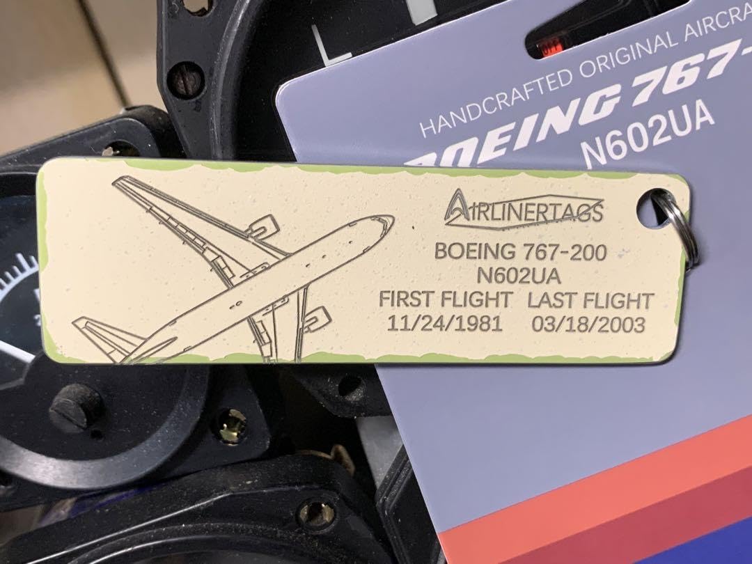Amazon.co.jp: ユナイテッド航空 B767 タグ キーホルダー 実機