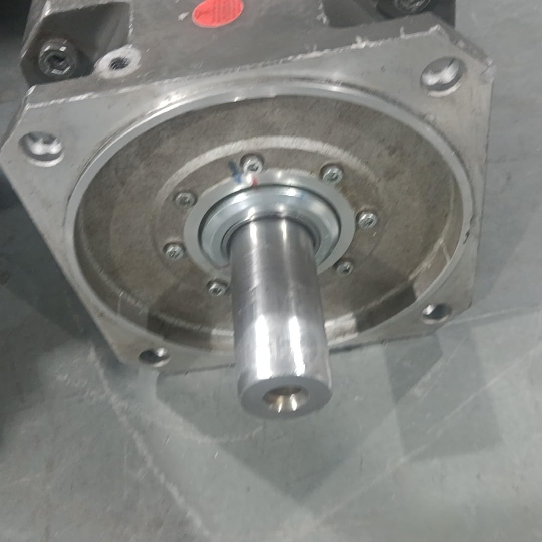 1 PCS Motor 1FT6108-8AC71-1AH0(Used) in Good Condition