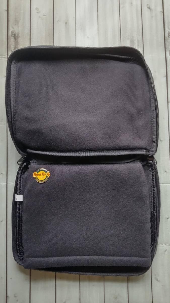 Amazon | ハードロックカフェ ピンバッジ収納ショルダーバッグ