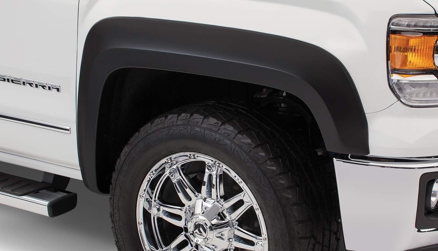 Bushwacker 4098102 ExtendAFender Fender Flares 4pc. Set fits 2019