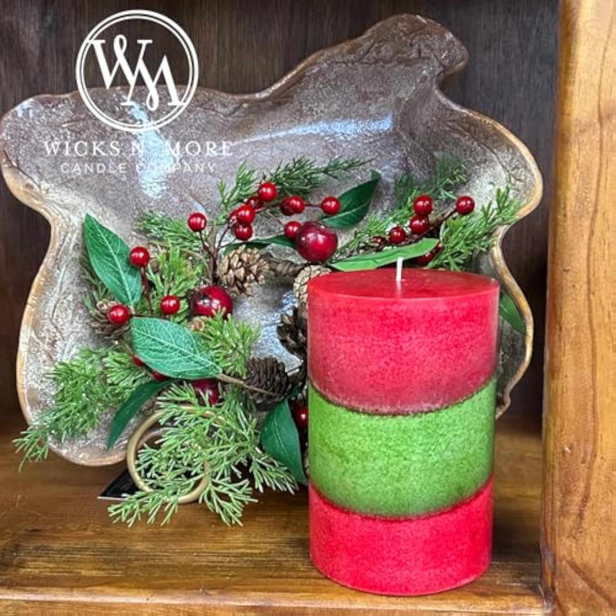 Holiday Magic Scented Pillar Candle - Apples, Cinnamon, Clove