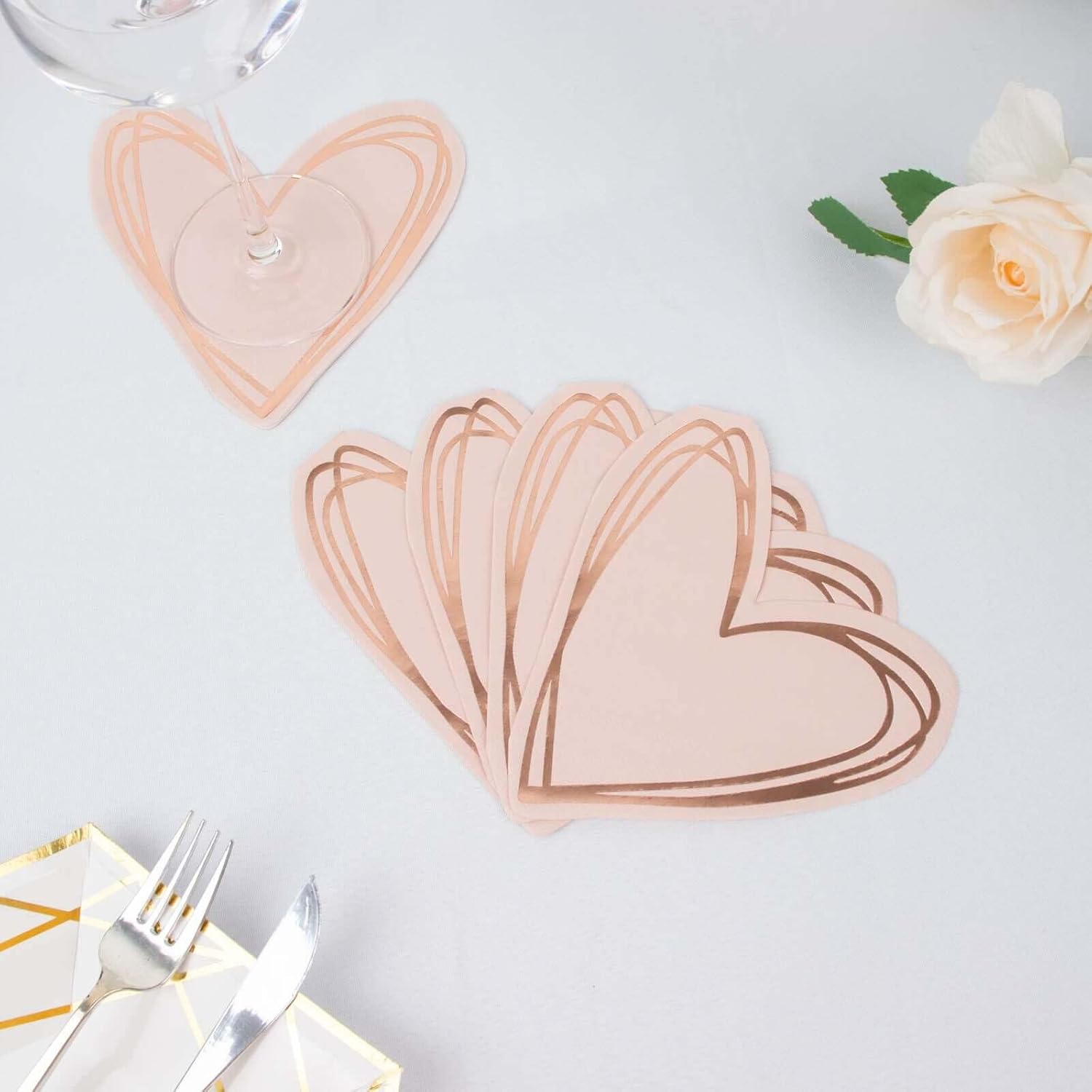 Efavormart 20-Pack Heart Shaped Cocktail Napkins - Romantic Red Paper Beverage Napkins for Wedding Receptions, Anniversary Dinners and Valentine’s Day Decor, 11x9 Inch