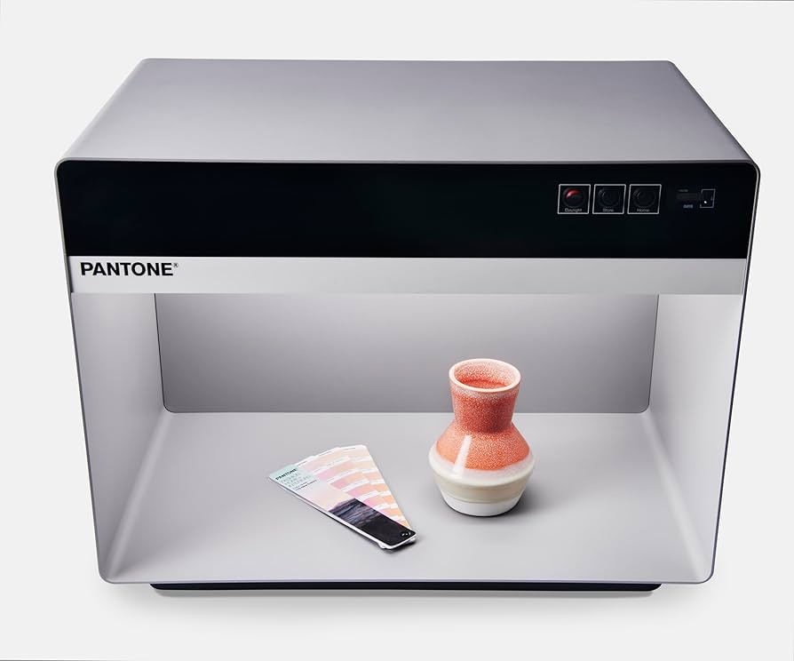 撮影ブース X-Rite PANTONE 3 Light Booth ② Pantone 3-Light Booth with D65, Fluorescent and Halogen